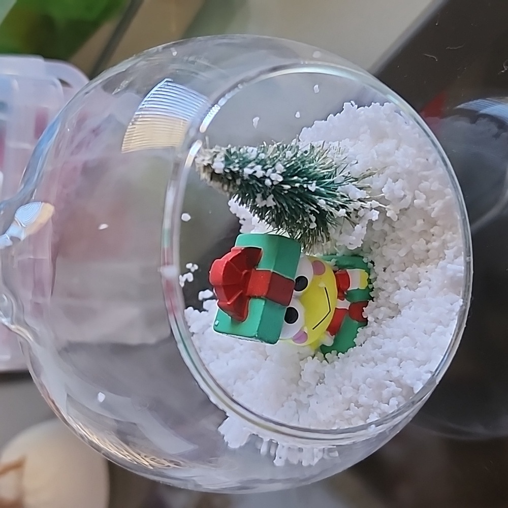 🎵✨️ Kerropi 》glass ornament